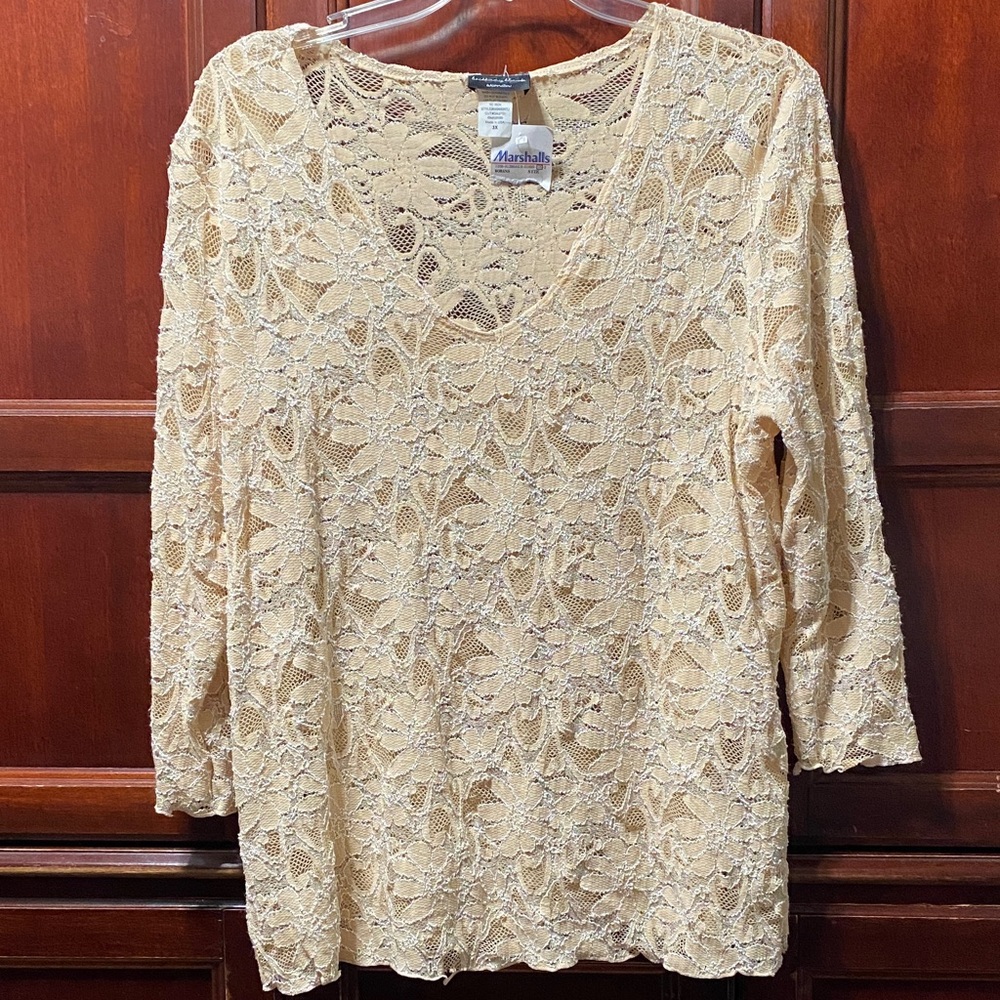 NWT vintage Brittany Black Woman Tan color Lace flower size 3X Top